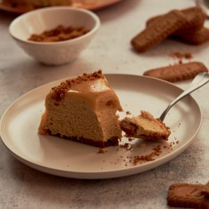 Biscoff-cheesecake (VL, a=soy) 12-15 person round cake 55€. Pickup from Osku Rusko 7.11. before 13:00.