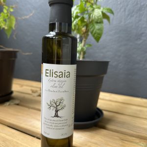 Elisaia Extra Virgin-oliiviöljy 250ml pullo. Nouto Ravintola Osku klo 10-14.
